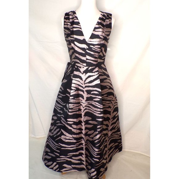 🆕KAY UNGER Tibby Flare Midi Dress Zebra Animal Print 2 - Picture 6 of 11